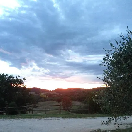 Farm stay Il *